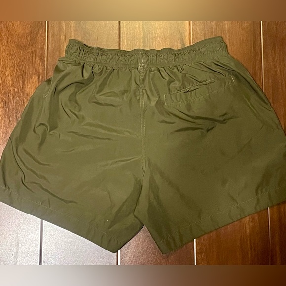 H&M Swim Trunks , Camo Green, Size Small Men’s - Picture 4 of 4